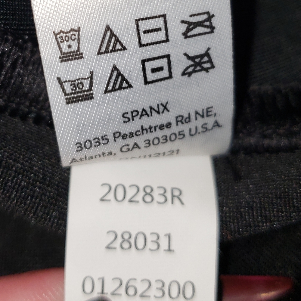 Spanx Black Faux Leather Joggers - Picture 9 of 11